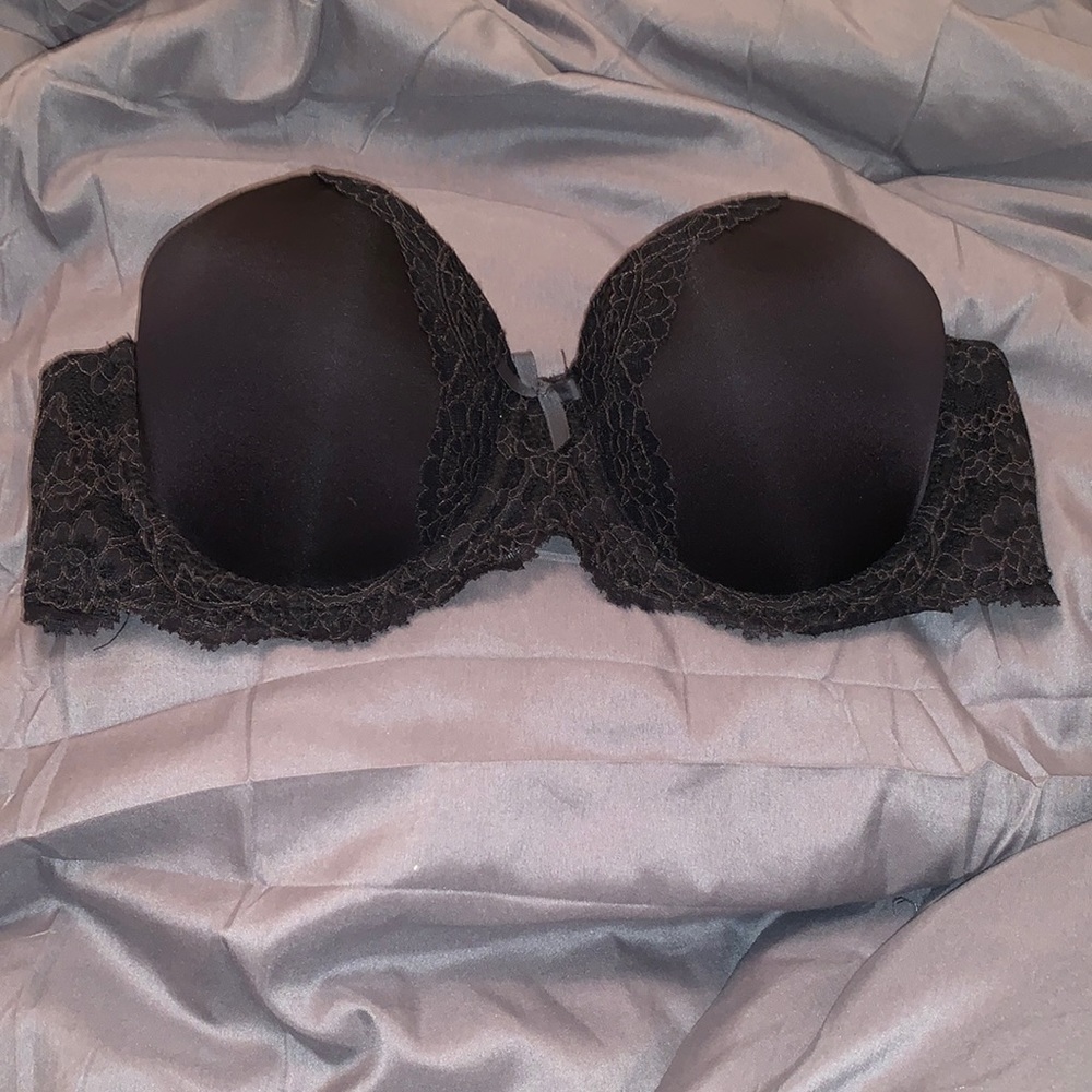 Black lace strapless dream angles VS lightly lined bra